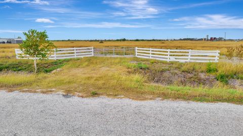 Vacant Land For Sale - 730 County Road 227<br/> Jackson County, Ganado, TX 77962