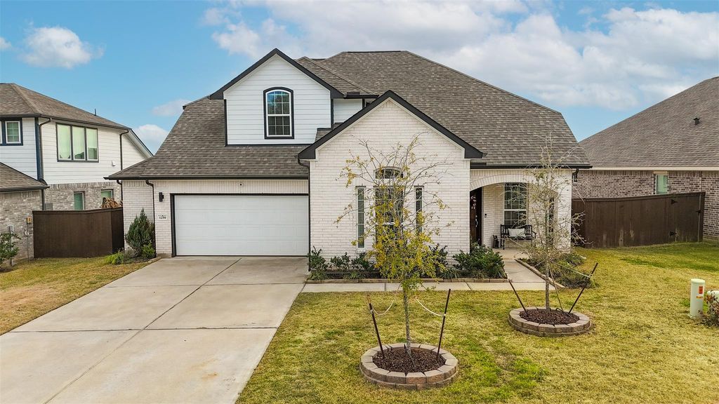 Photo of 1259 Tilia Creek Lane, Montgomery, TX 77316 (MLS # 87838666)