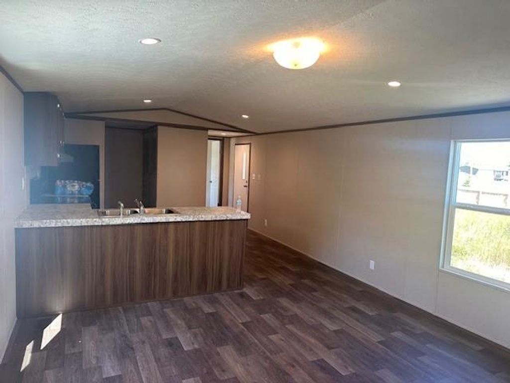 Photo of 614 Cr 5253, Cleveland, TX 77327 (MLS # 9095984)