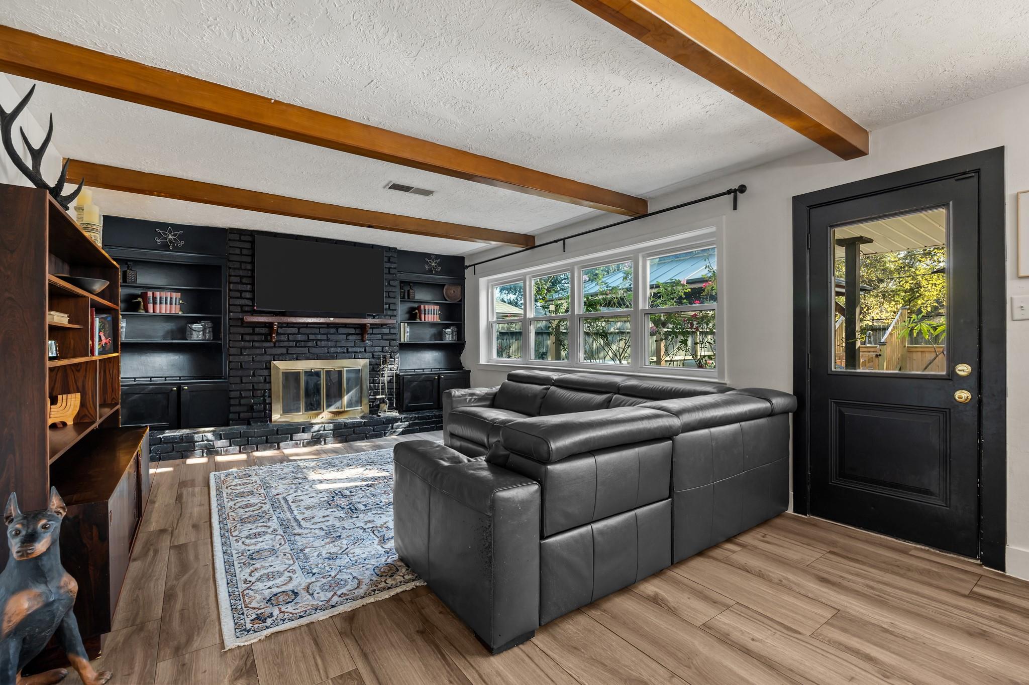 326 Bayou View Drive