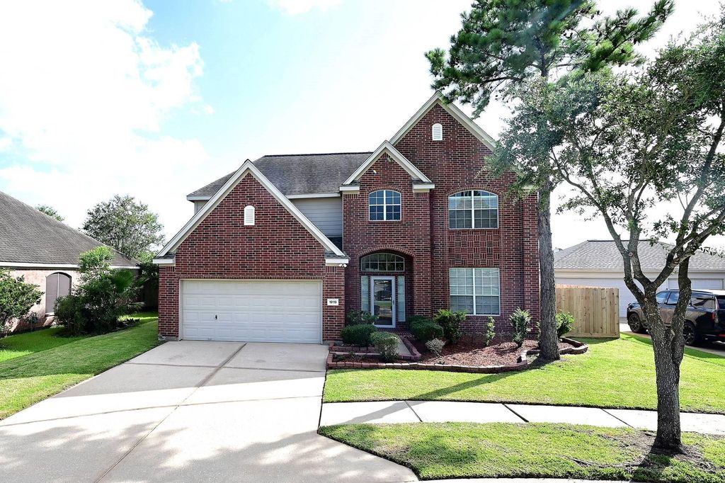 Photo of 19119 Jade Canyon Lane, Tomball, TX 77377 (MLS # 7585001)