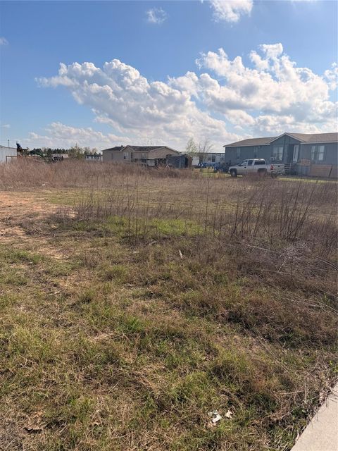 Vacant Land For Sale - 757 Road 57071<br/> Cleveland, TX 77327