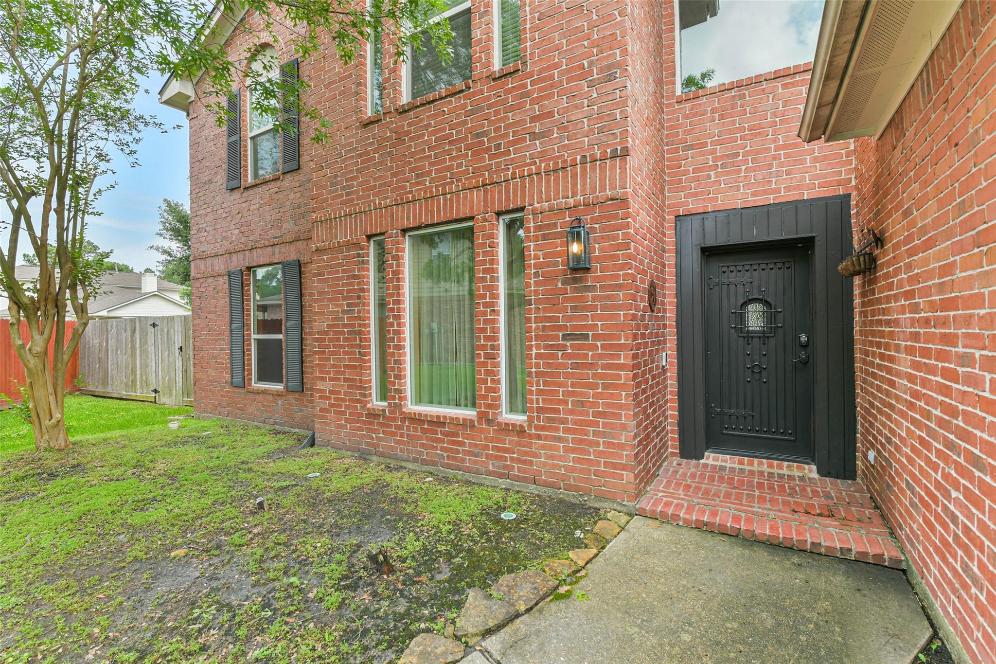 6118 Caroline Green Court