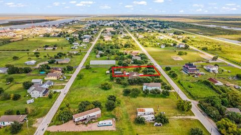 Photo of 9 Nelson Street And 9th Street, Port Bolivar, TX 77650 (MLS # 98411428)