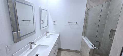Tiny photo for 1475 Ferguson Way #A, Houston, TX 77088 (MLS # 66583377)