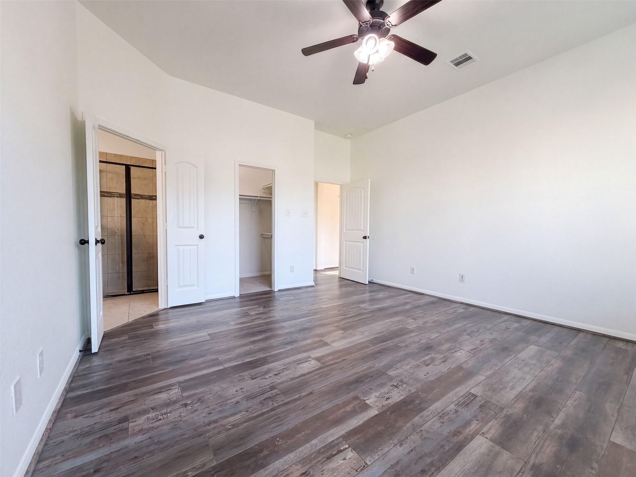 5923 Carnaby Lane