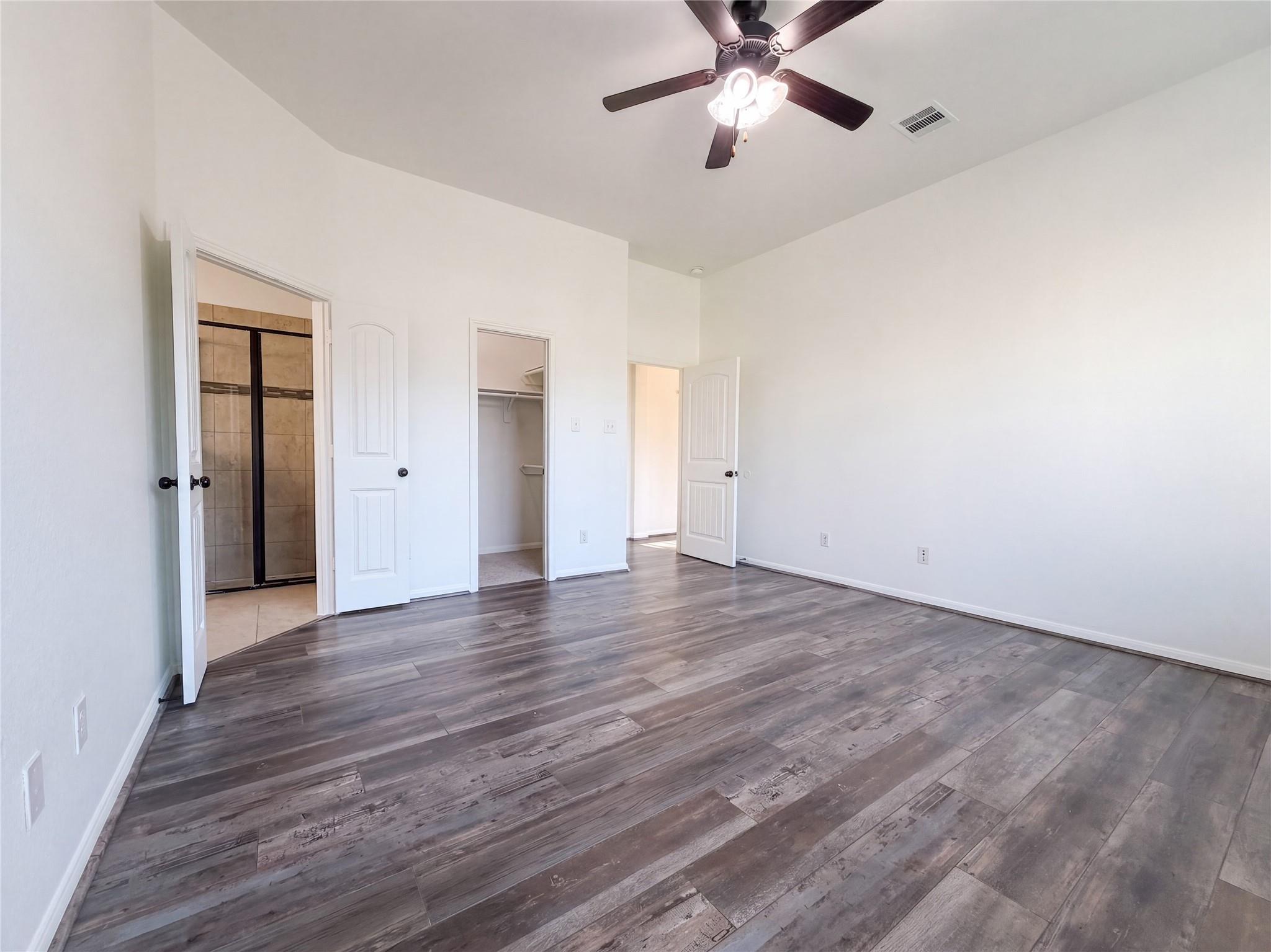 5923 Carnaby Lane