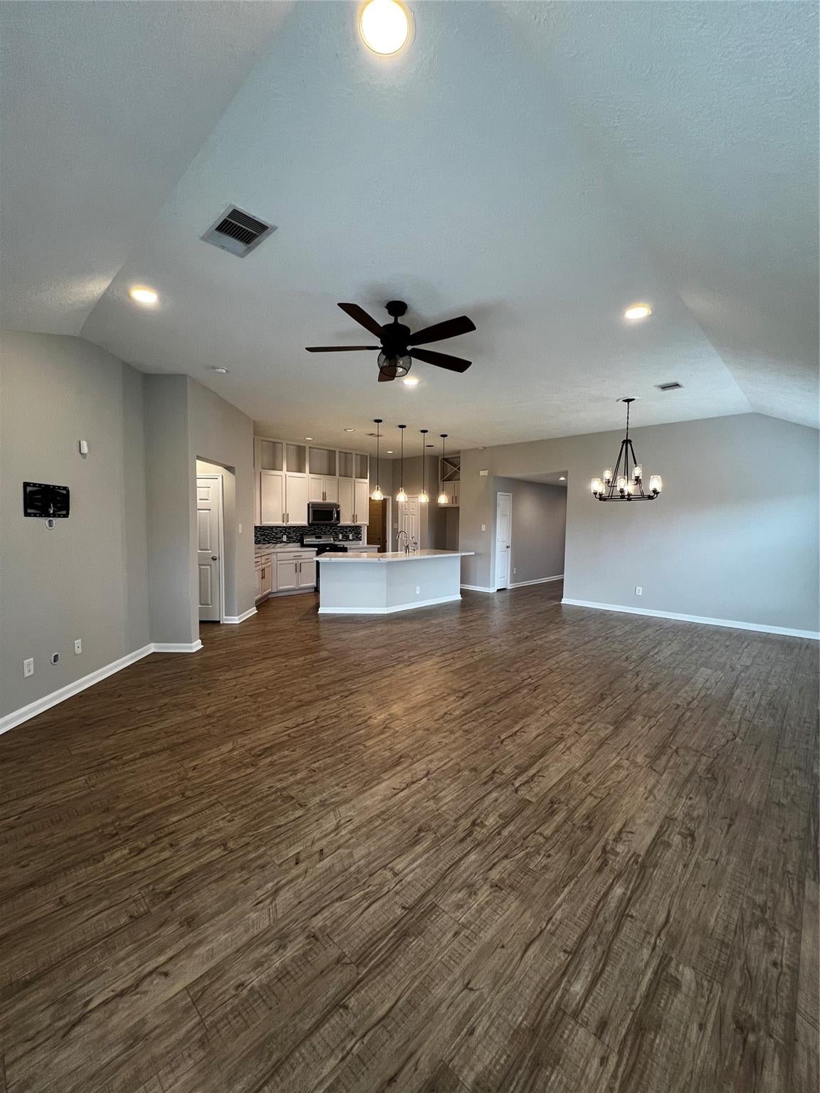 6702 Path Way Court Court