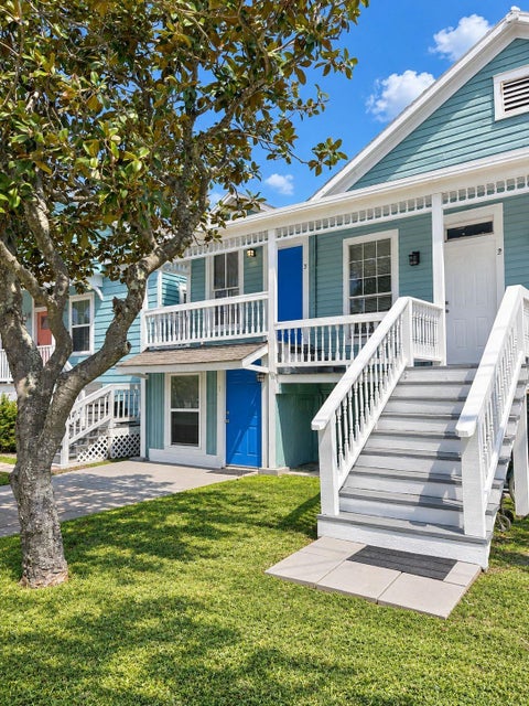 Apartment For Rent - 1810 24th St St #2<br/> Galveston, TX 77550