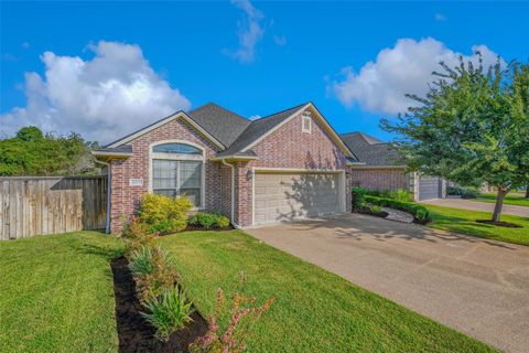 Photo of 2209 Ironwood Drive, College Station, TX 77845 (MLS # 4193561)