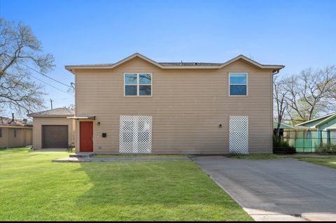 8221 Brockton Street Houston TX 77017