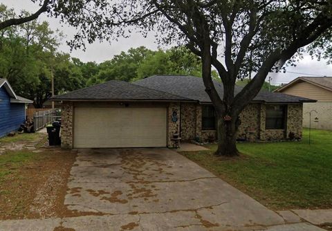 Photo of 5129 Chateaux Drive, Bay City, TX 77414 (MLS # 45212404)