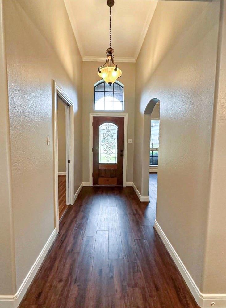 301 Williamsburg Avenue