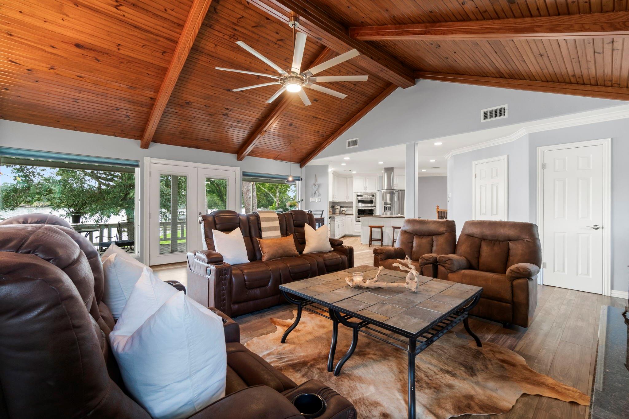 15134 Cozy Cove Lane