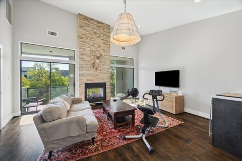 Tiny photo for 6504 Rodrigo Street #B, Houston, TX 77007 (MLS # 95156632)