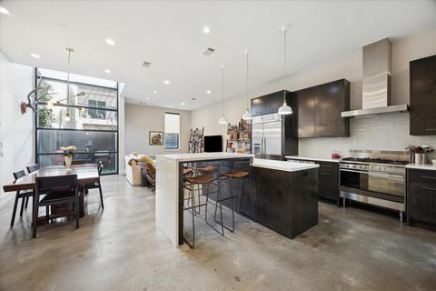 Tiny photo for 6504 Rodrigo Street #B, Houston, TX 77007 (MLS # 95156632)