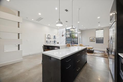 Tiny photo for 6504 Rodrigo Street #B, Houston, TX 77007 (MLS # 95156632)