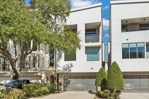 Photo of 6504 Rodrigo Street #B, Houston, TX 77007 (MLS # 95156632)