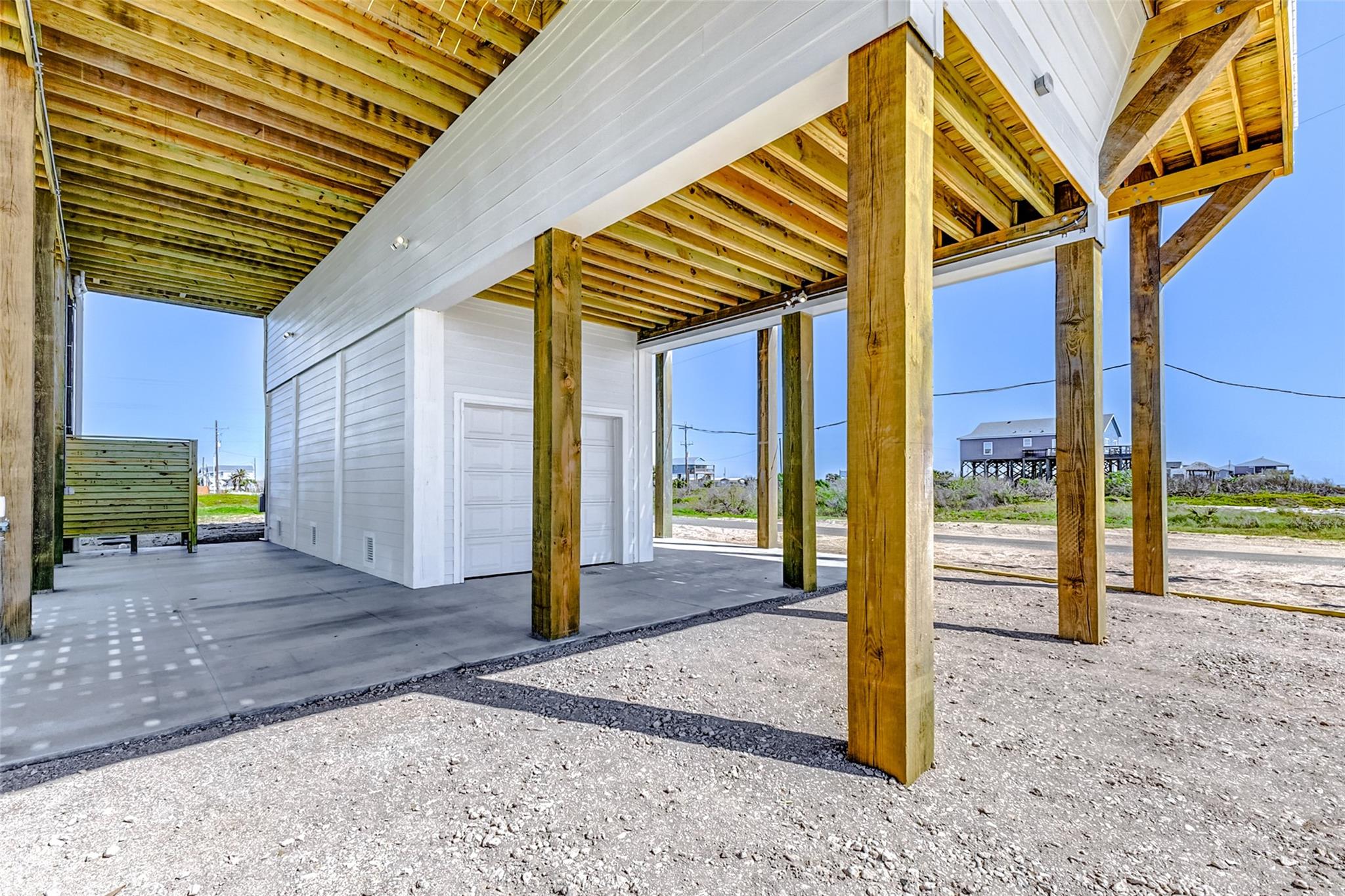 Gilchrist, Texas, 77617, United States, 3 Bedrooms Bedrooms, ,4 BathroomsBathrooms,Residential,Active,2041398