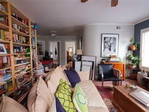 Photo of 1849 W Main Street #2, Houston, TX 77098 (MLS # 21761290)