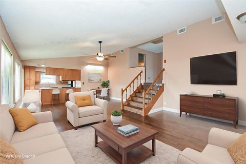 Photo of 6302 Amie Lane, Pearland, TX 77584 (MLS # 85458272)