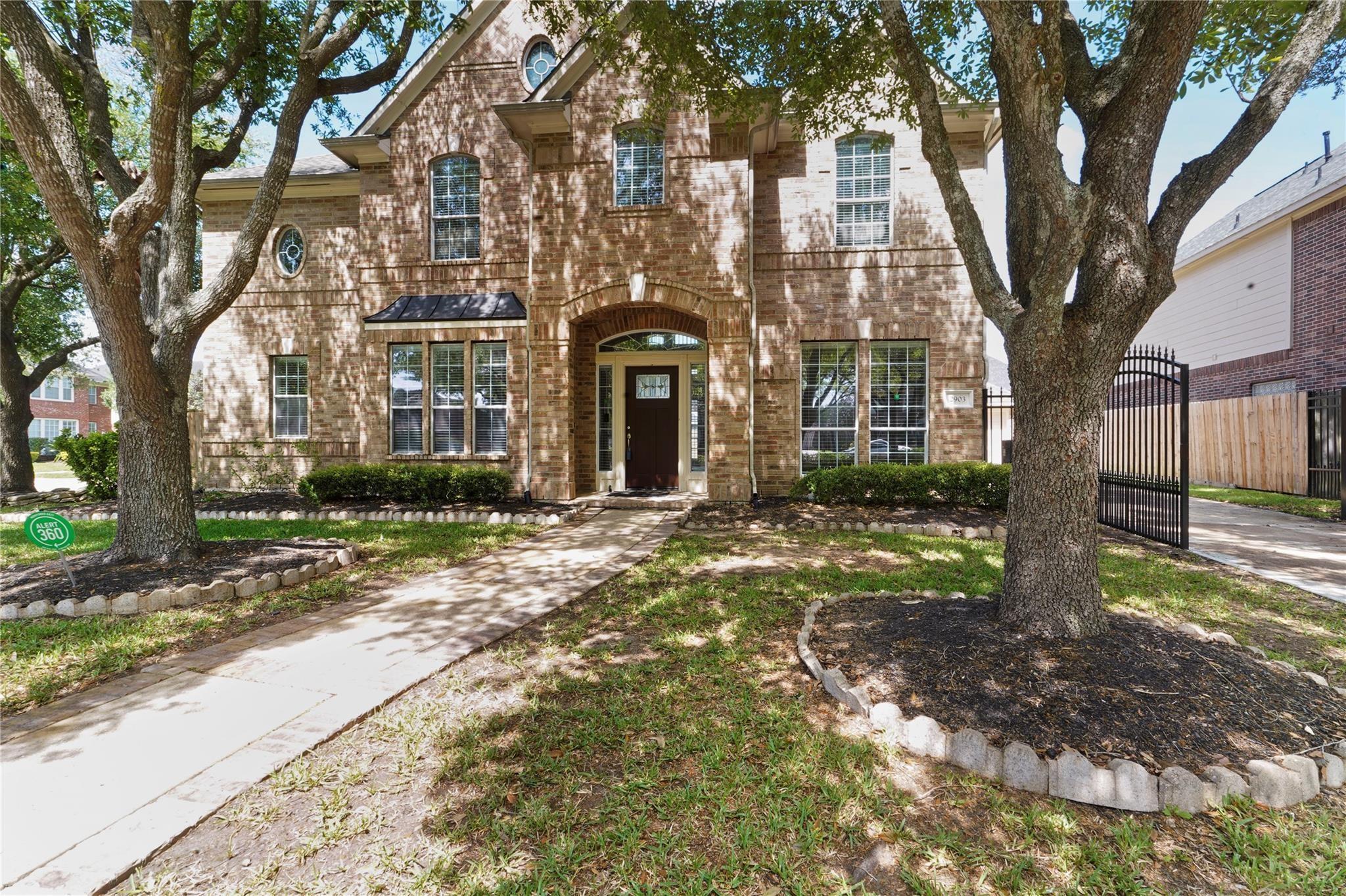 2903 Weatherford Court