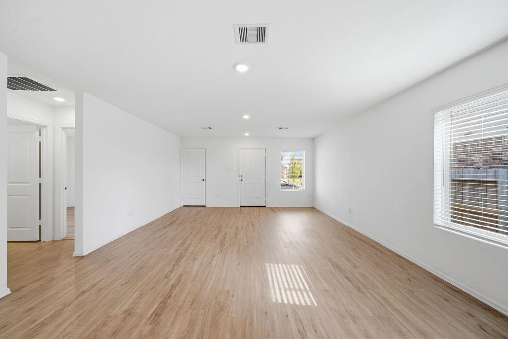 Photo of 7335 Greenbriar Canyon Lane, Katy, TX 77493 (MLS # 41465627)