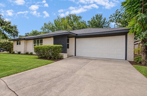 Photo of 5619 Warm Springs Road, Houston, TX 77035 (MLS # 97268173)