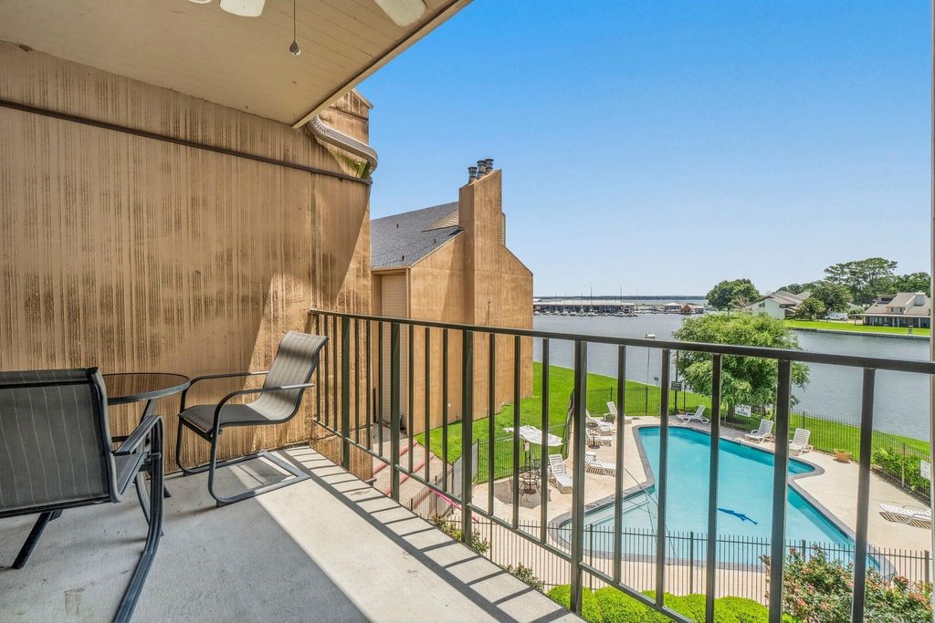 Photo of 12600 Melville Drive #316B, Montgomery, TX 77356 (MLS # 14569554)