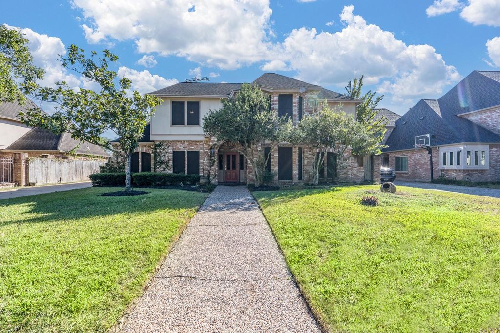 Photo of 20615 Cranfield Drive, Katy, TX 77450 (MLS # 47485642)