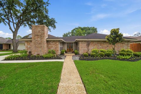 Photo of 1634 Earl Of Dunmore ST, Katy, TX 77449 (MLS # 31134137)