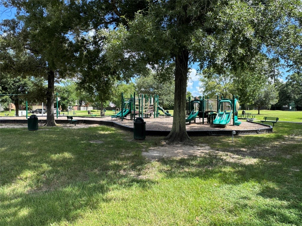 Photo of 20422 Silver Oak Trail, Kingwood, TX 77346 (MLS # 82520328)