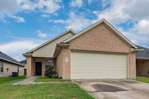 Photo of 14942 Hidalgo Valley Lane, Houston, TX 77090 (MLS # 5897743)