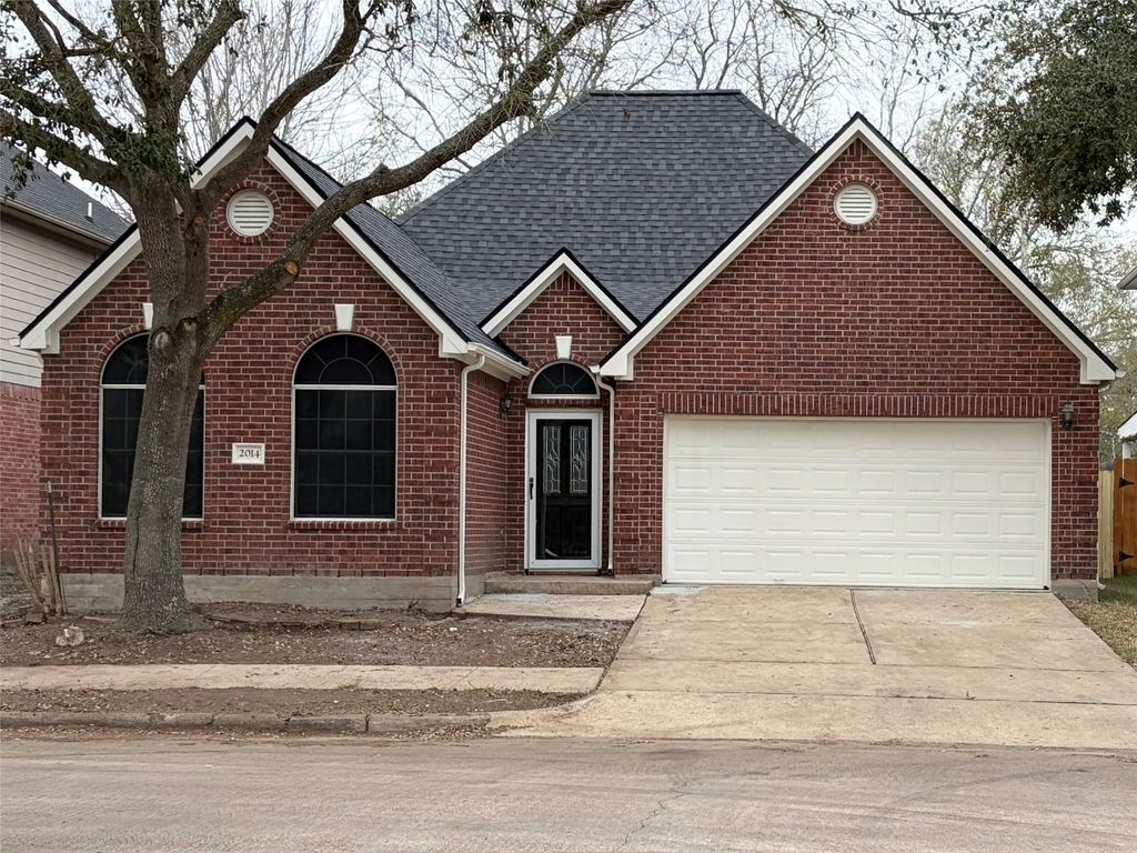 Photo of 2014 Hawks Road, Missouri City, TX 77489 (MLS # 52995032)