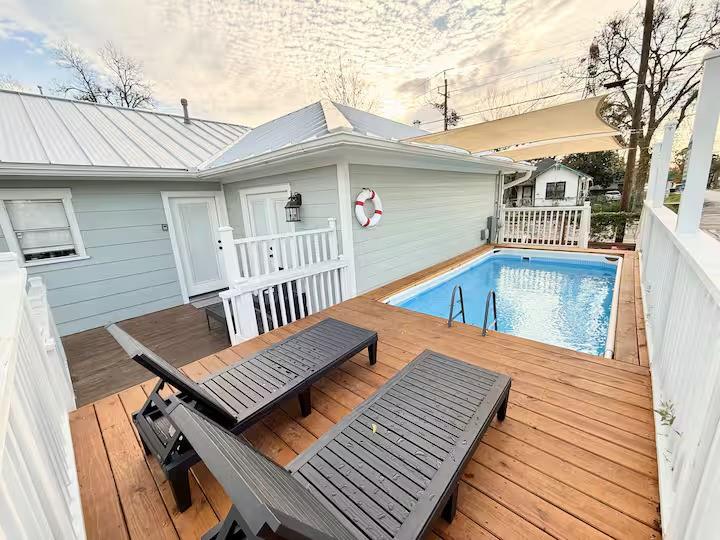 3618 Elysian Street