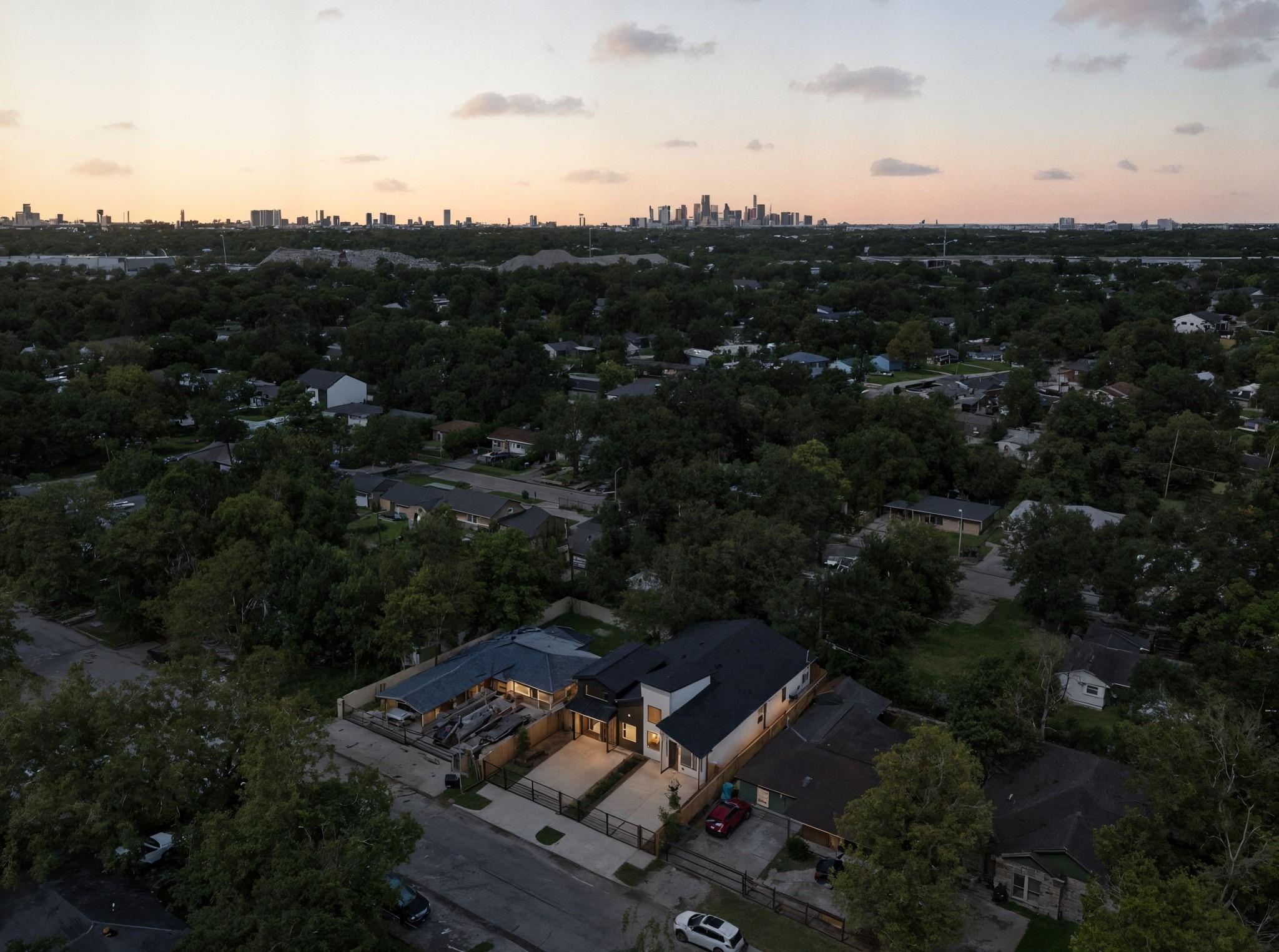 5029 Van Fleet Street A/B