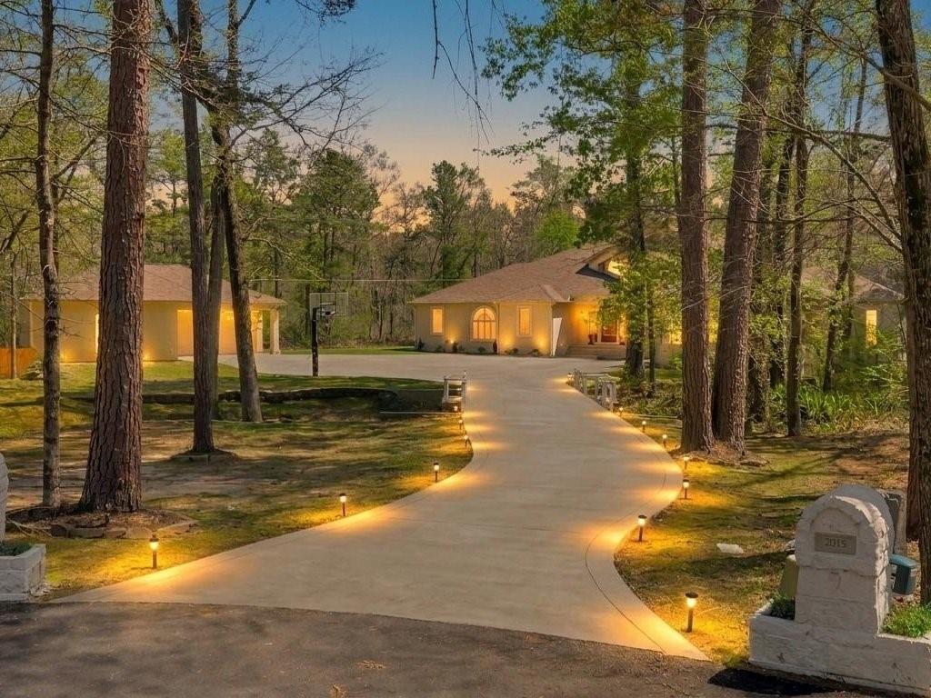 205 Twin Creek Street