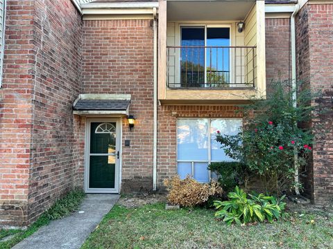 3208 Briar Court Baytown TX 77521