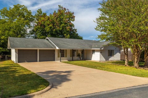 Photo of 802 Spinn Street, Brenham, TX 77833 (MLS # 16487350)