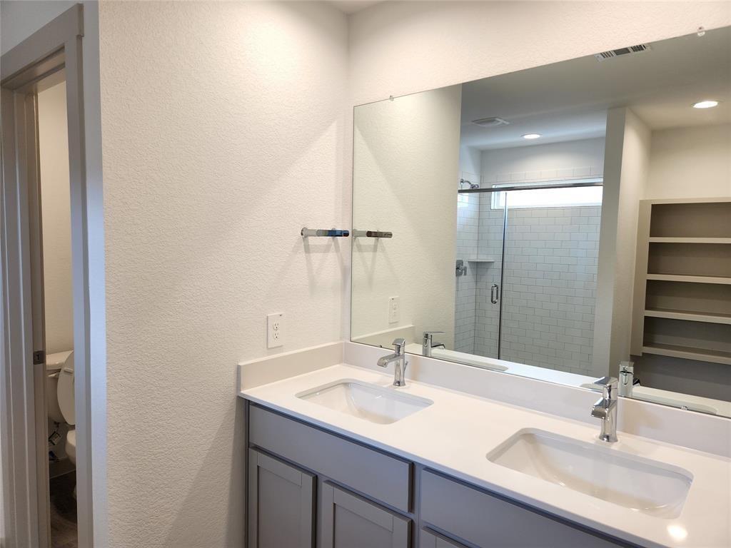 318 Serena Park Ln Lane