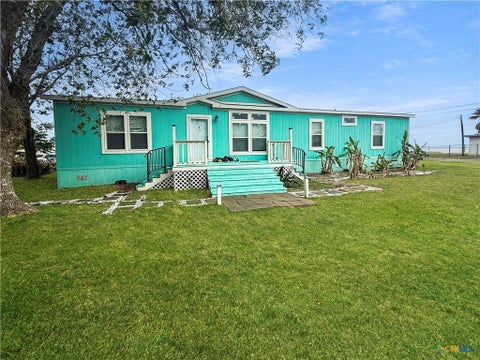 Homes For Sale - 112 N Vivian Stevens Street<br/> Calhoun County, Port Lavaca, TX 77979
