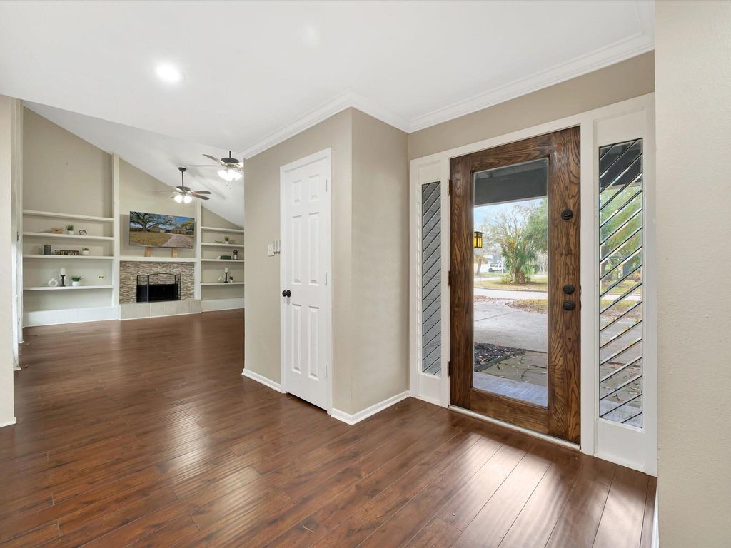 Photo of 4330 Shady Springs Drive, Seabrook, TX 77586 (MLS # 84486181)