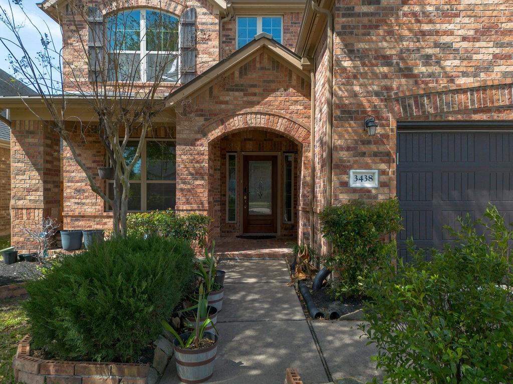 3438 Boone Heights Lane