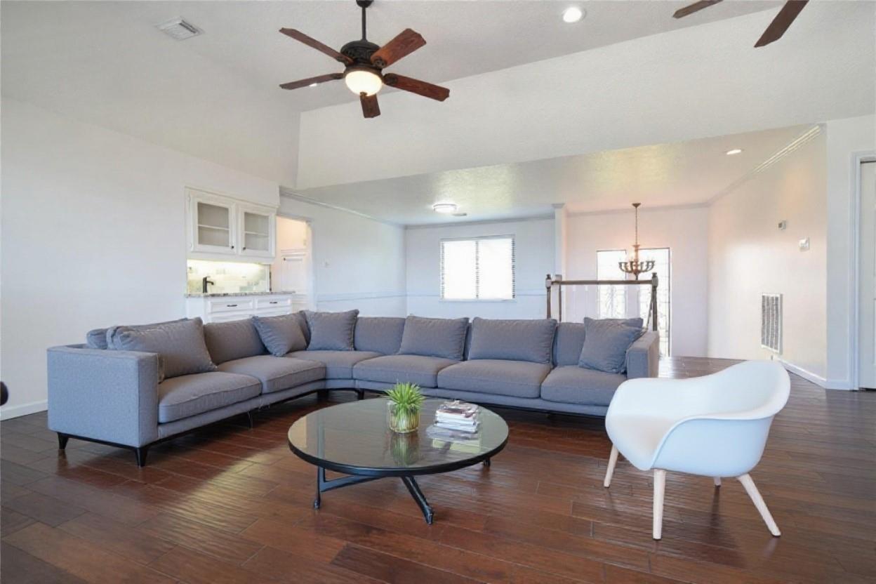 179 April Waters Drive N