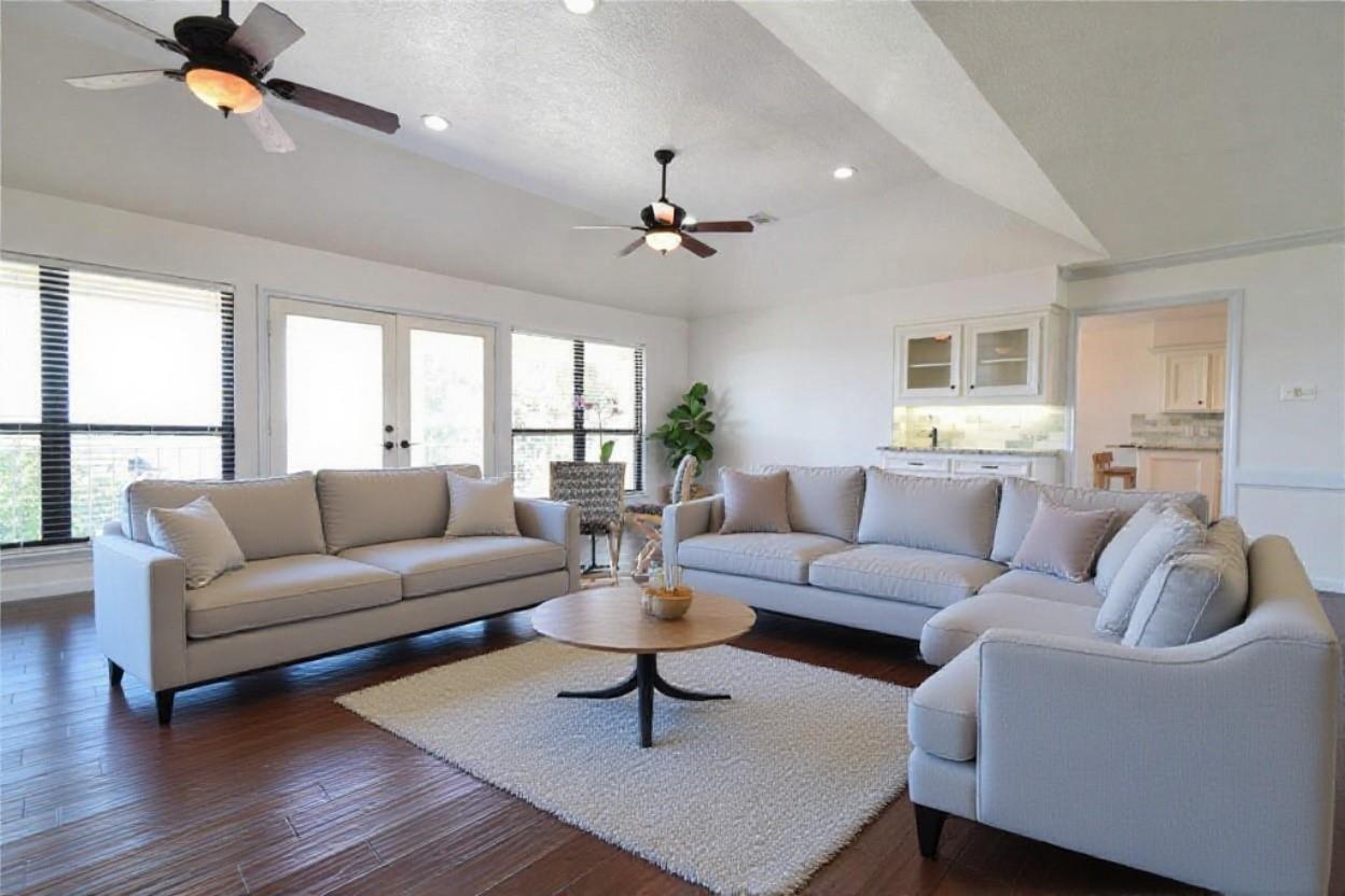 179 April Waters Drive N