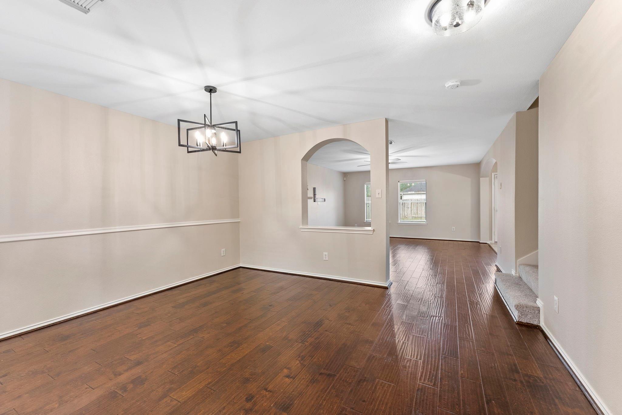 2419 Colonial Springs Lane