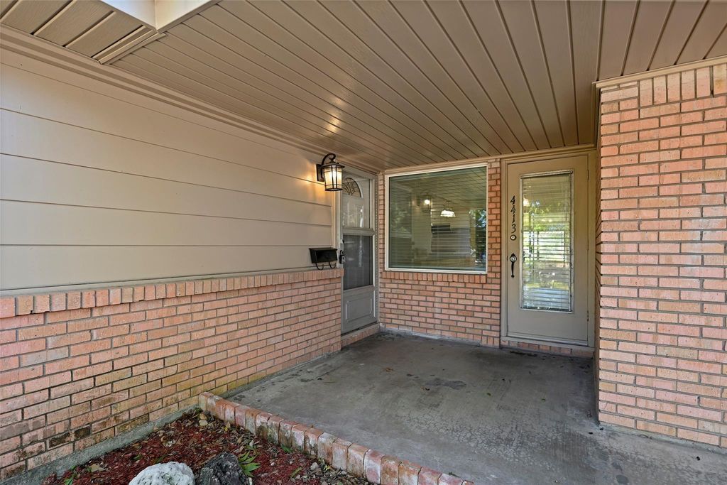 Photo of 4413 W 43rd Street, Houston, TX 77092 (MLS # 93293971)