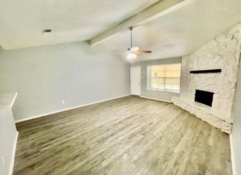 Photo of 13942 Towne Way Drive, Sugar Land, TX 77498 (MLS # 85437231)