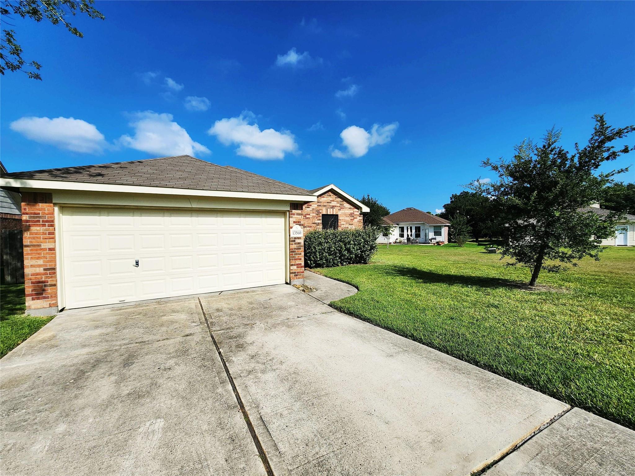 13560 Lake Breeze Lane