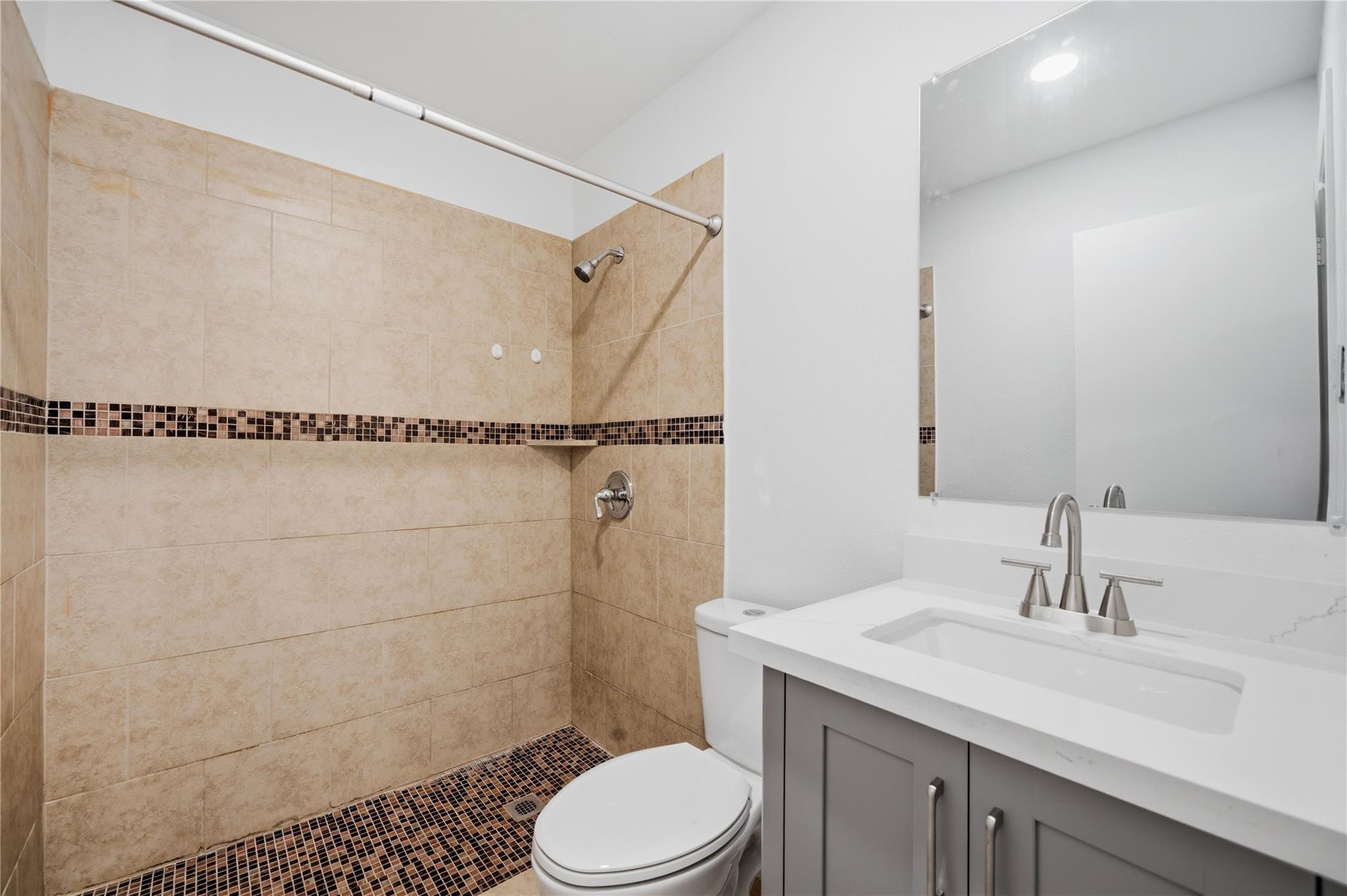 2126 Quail Valley East Drive